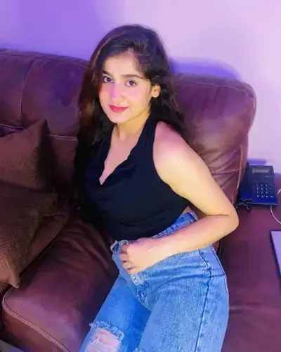 Call Girls Ara